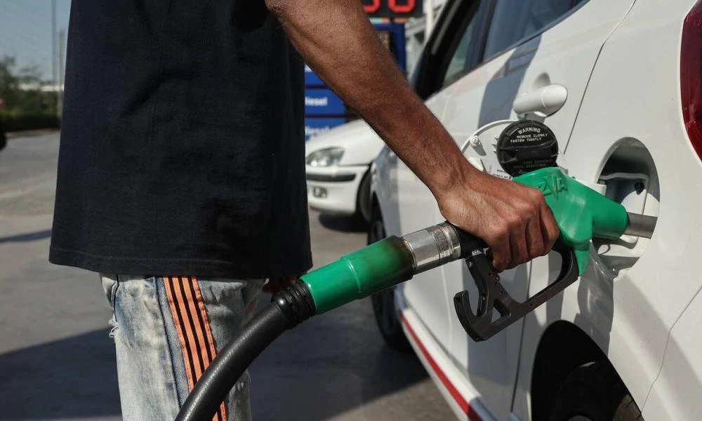 Fuel pass 2: Ποιοι θα πάρουν περισσότερα χρήματα - Οι αλλαγές στο επίδομα